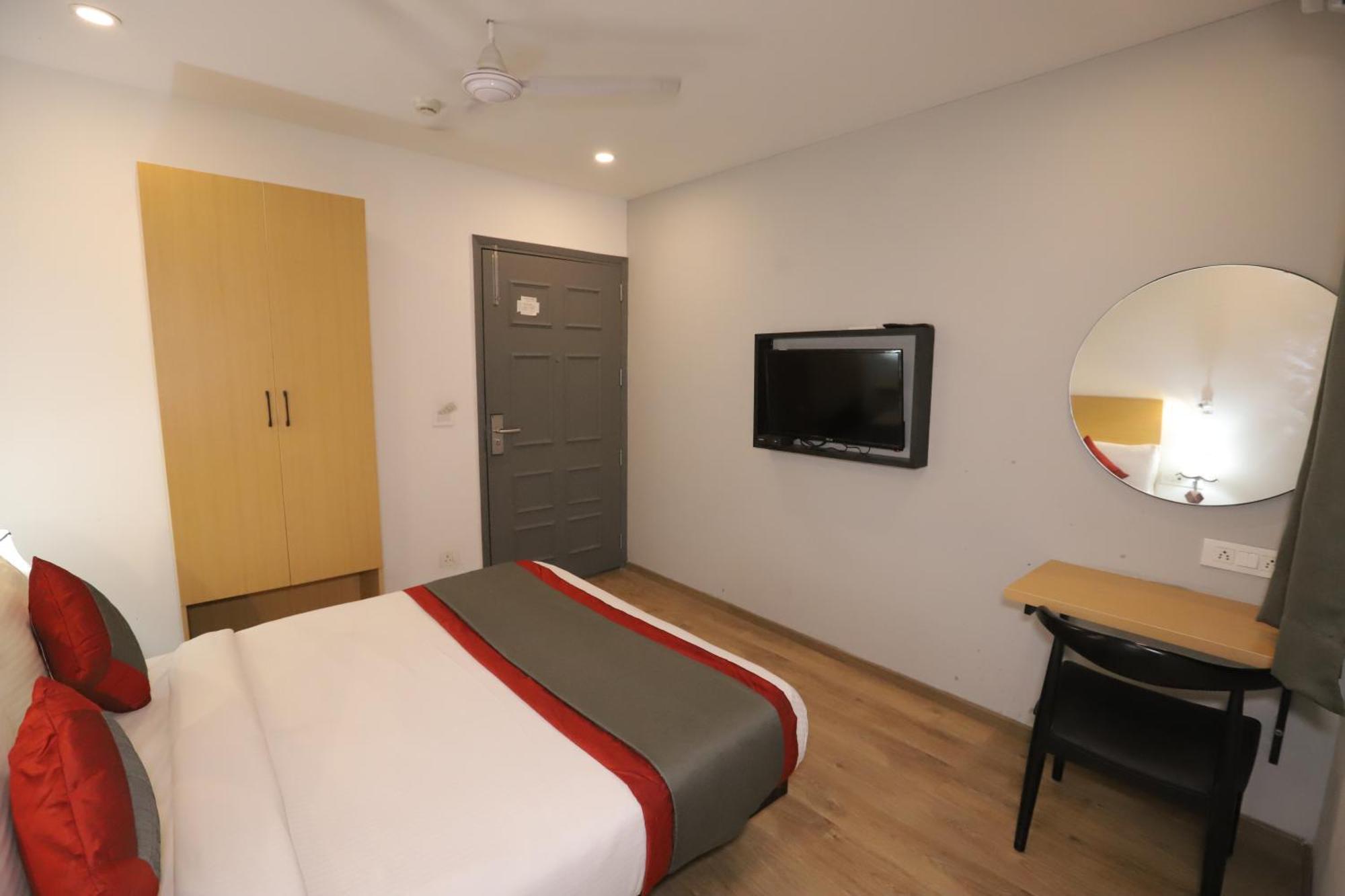 Qotel Hotel Ip Residency East Delhi Preet Vihar Új-Delhi Kültér fotó